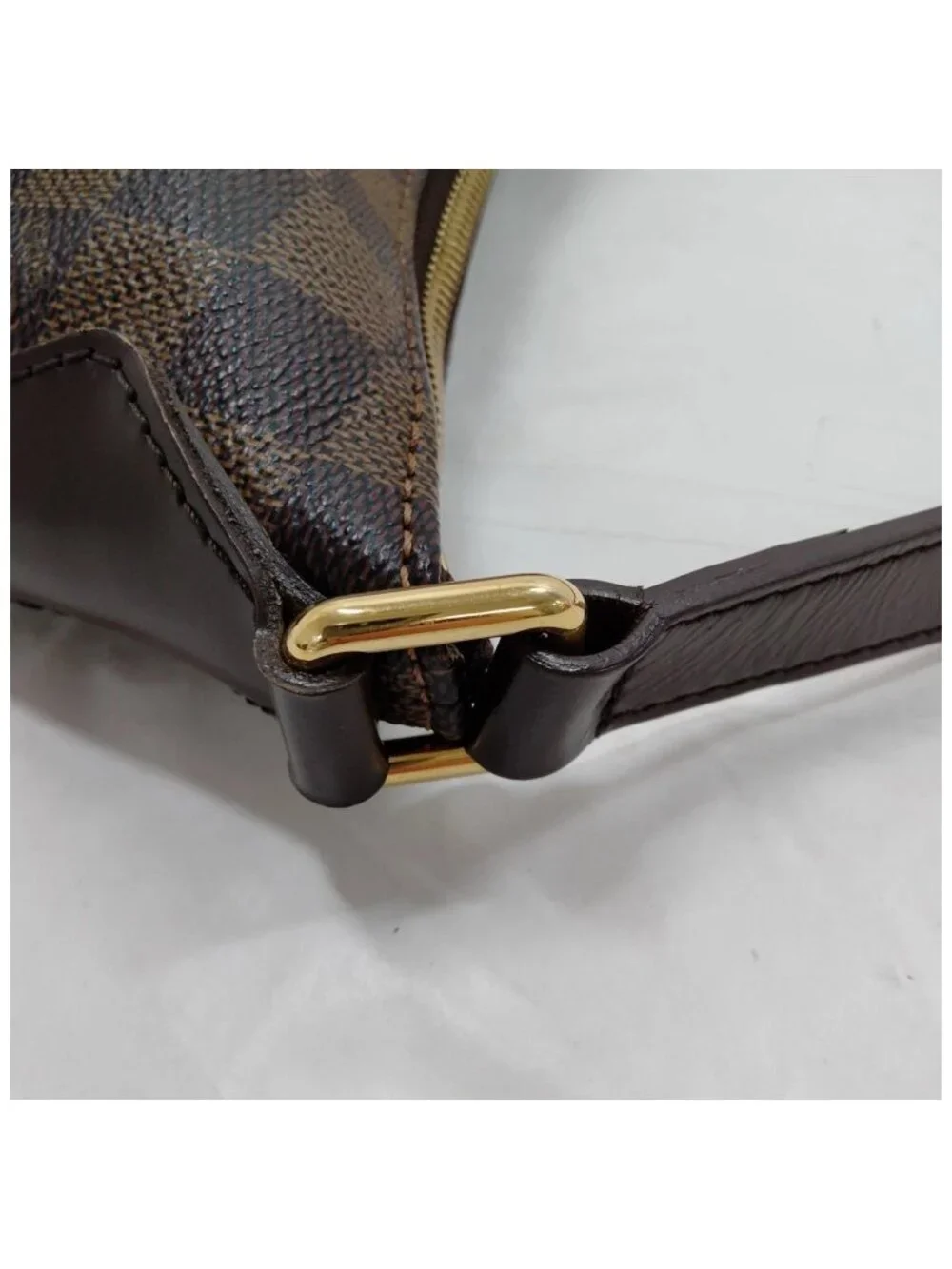Authentic Louis Vuitton Bloomsbury GM Damier Ebene Crossbody